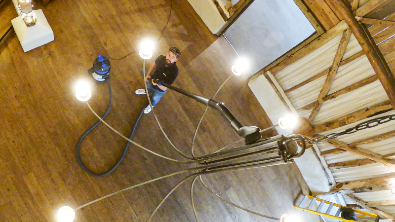 SkyVac 27: Revolutionizing High-Reach Cleaning for Professionals