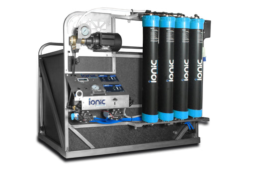 Sistema de limpieza de ventanas con agua pura para montaje en vehículo Ionic Systems V4™️ (usted elige)