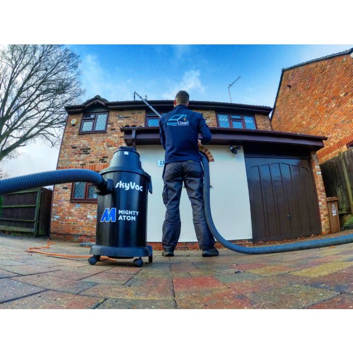 SkyVac®️ Mighty Atom Clamped Action Shot